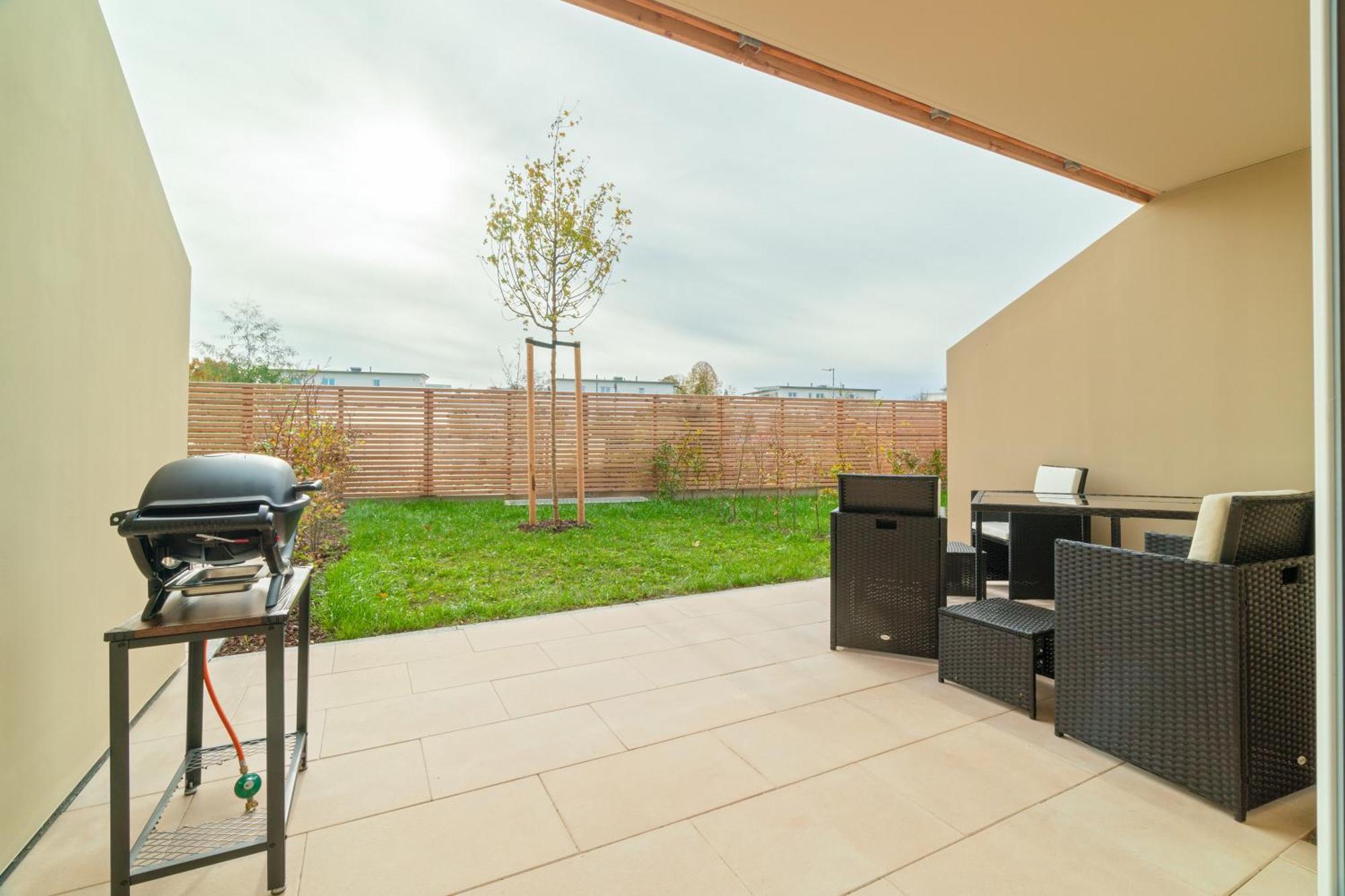 Die Gartenlounge In Bad Aibling Exterior foto